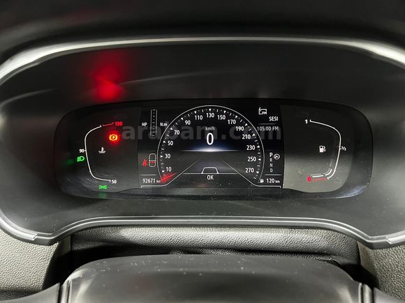 HEDEF RENAULT'DAN 0,99 KREDİ 2023 MEGANE TOUCH 1.3 TCE EDC