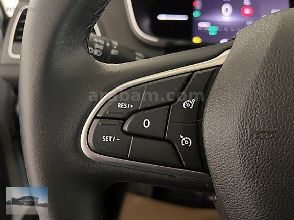 2025 Megane 1.3 TCe Touch EDC / 6.304 KM "%0,79 KREDİ"