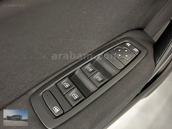 2025 Megane 1.3 TCe Touch EDC / 6.304 KM "%0,79 KREDİ"