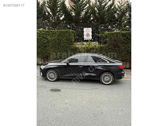 2022 Audi A3 Sedan 35 TFSI Advance