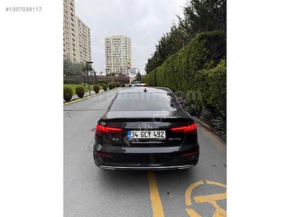 2022 Audi A3 Sedan 35 TFSI Advance