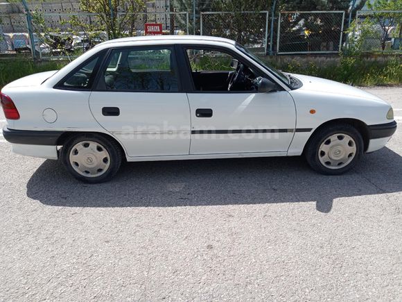 Sahibinden Opel Astra 1.6 Classic 2001 Model