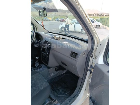 Sahibinden Ford Transit Connect T220 S 2003 Model