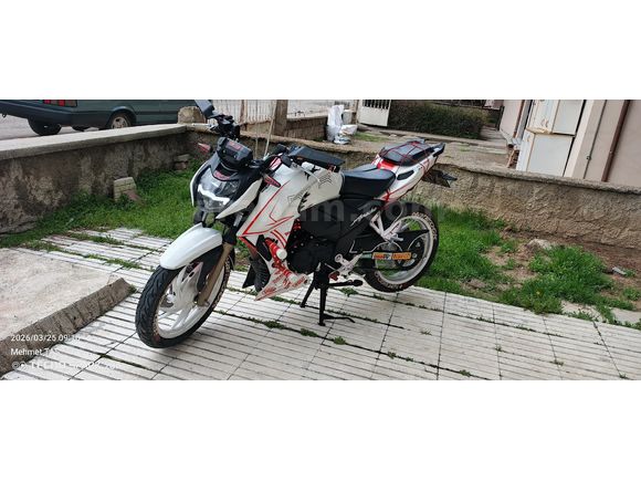 DİKKAT ÇEKMEK İSTEYENE RTR 200