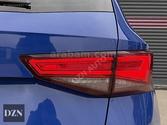 SEAT ATECA 1.5 ECOTSİ 150Hp ACİLL HATASIZ SIFIR KONDİSYON
