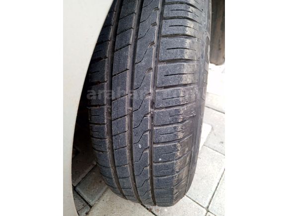 Sahibinden Renault Clio 1.4 RNA 2000 Model