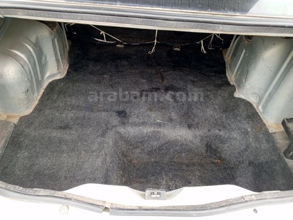 Sahibinden Renault Clio 1.4 RNA 2000 Model