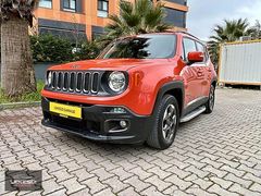 LEKESİZ GARAGE HATASIZ BOYASIZ TRAMERSİZ DÜŞÜK KM OTOMATİK JEEP