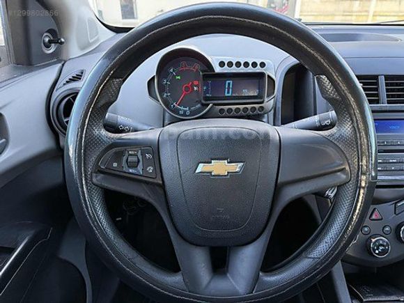 2013 DİZEL SEDAN SADECE BİR BUÇUK PARÇA BOYALI AVEO.