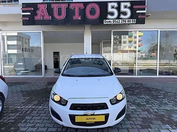 2013 DİZEL SEDAN SADECE BİR BUÇUK PARÇA BOYALI AVEO.