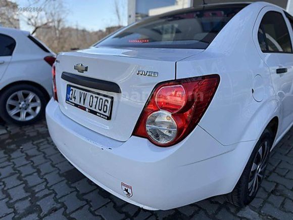 2013 DİZEL SEDAN SADECE BİR BUÇUK PARÇA BOYALI AVEO.