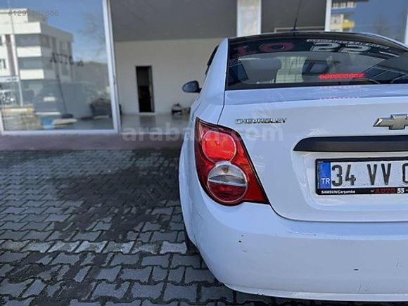 2013 DİZEL SEDAN SADECE BİR BUÇUK PARÇA BOYALI AVEO.