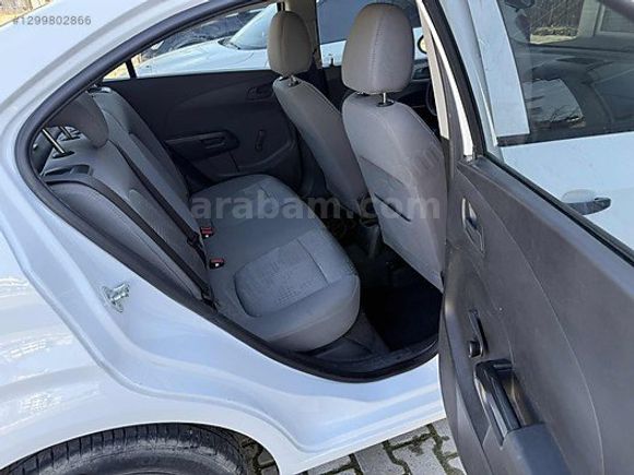 2013 DİZEL SEDAN SADECE BİR BUÇUK PARÇA BOYALI AVEO.