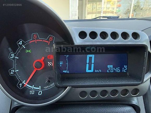 2013 DİZEL SEDAN SADECE BİR BUÇUK PARÇA BOYALI AVEO.