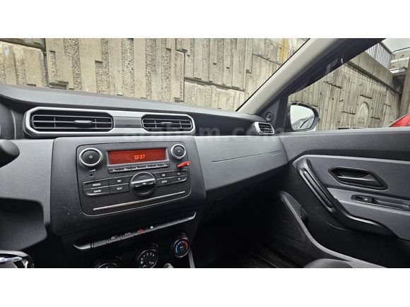 Sahibinden Dacia Duster 1.5 BlueDCI Essential 2023 Model