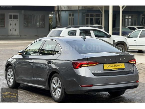 ÇAĞDAŞ'DAN 2022 OCTAVIA PREMIUM
