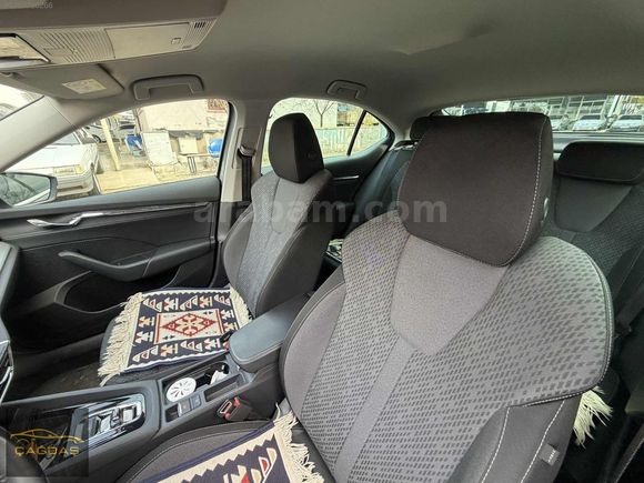 ÇAĞDAŞ'DAN 2022 OCTAVIA PREMIUM