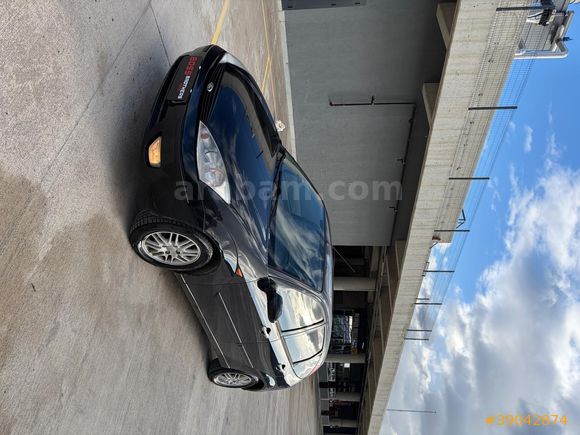 2004 - Ford Focus - Ghia - Değişensiz - Klimalı