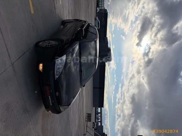 2004 - Ford Focus - Ghia - Değişensiz - Klimalı