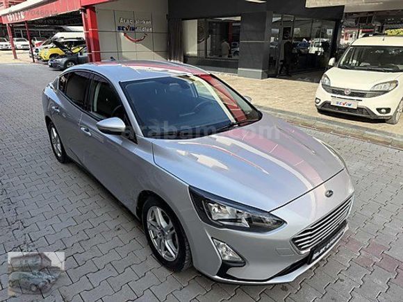 2021 MODEL 1.5 TDCI ECOBLUE FORD FOCUS 117.000 KM TREND X
