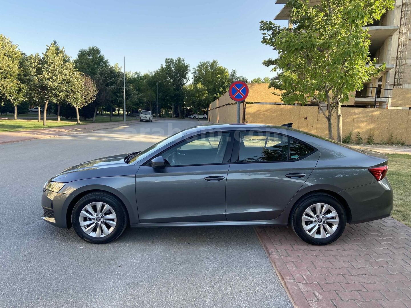 Galeriden Skoda Octavia 1.5 Mhev Elite 2025 Model Konya 45.685 km Gri (titanyum) 4