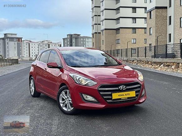 2014 HYUNDAİ İ30 1.6 GDİ STYLE MANUEL 245000KM BENZİN+LPG