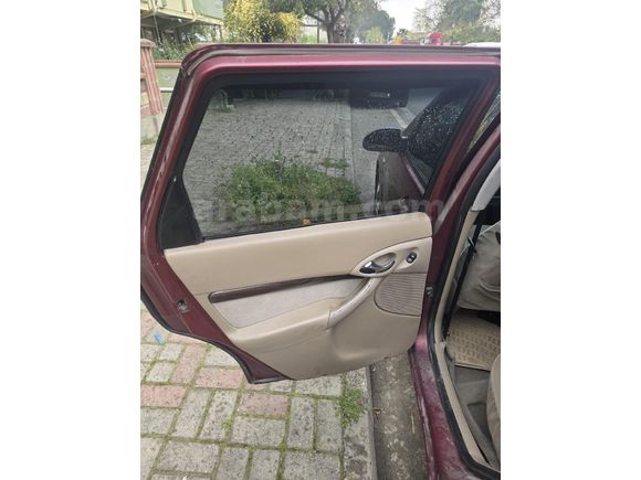 Sahibinden Ford Focus 1.6 Ghia 2002 Model Aydın
