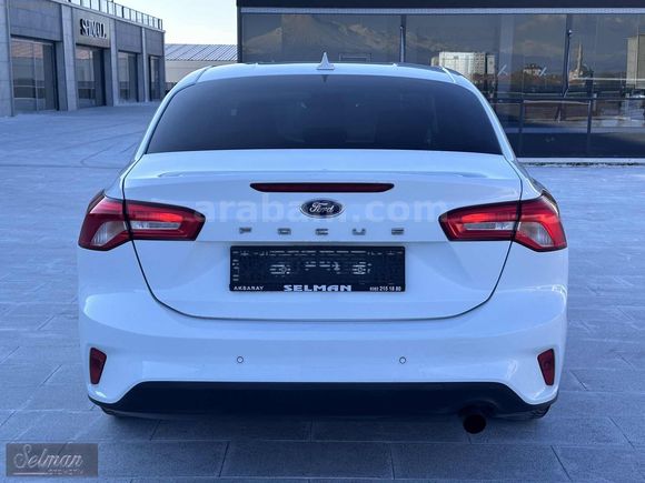 1 LOKAL DEĞİŞENSİZ İLK EL 23 MODEL 1.5 EcoBlue YENİ TrendX FOCUS