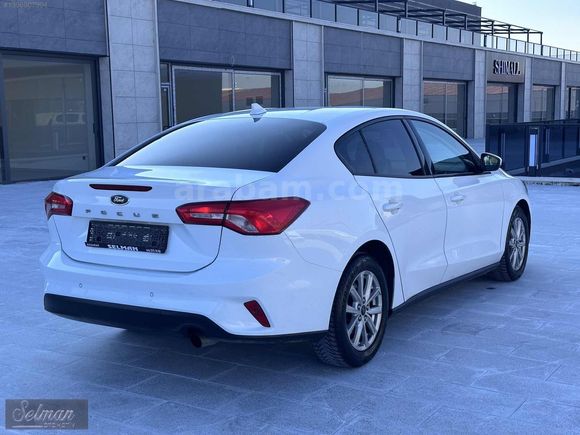 1 LOKAL DEĞİŞENSİZ İLK EL 23 MODEL 1.5 EcoBlue YENİ TrendX FOCUS