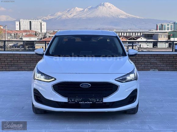 1 LOKAL DEĞİŞENSİZ İLK EL 23 MODEL 1.5 EcoBlue YENİ TrendX FOCUS