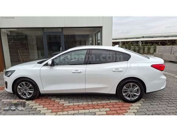 SIFIR 2025 MODEL TİTANİUM STİL PAKET 7 BİN KM DE