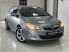 2012 MODEL OPEL ASTRA 1.4 T BENZİNLİ OTOMATİK 65.000 KM