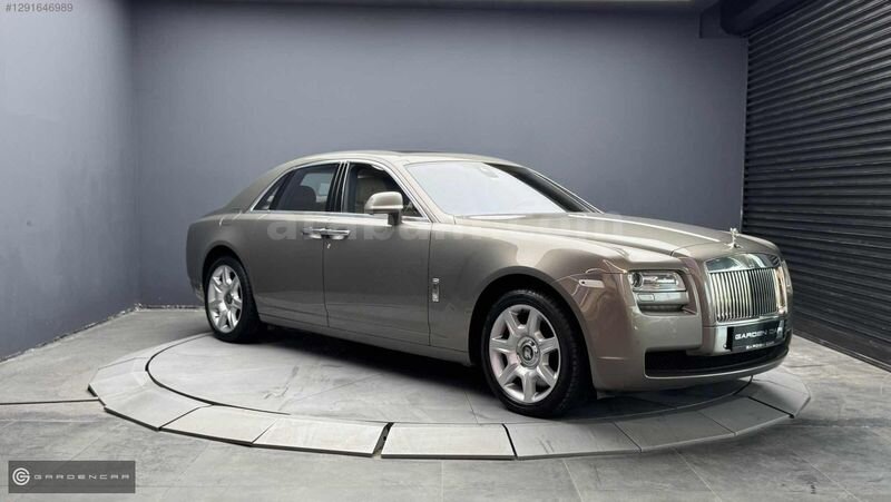 Galeriden Rolls-Royce Ghost 6.6 2014 Model İstanbul 83.000 km Şampanya