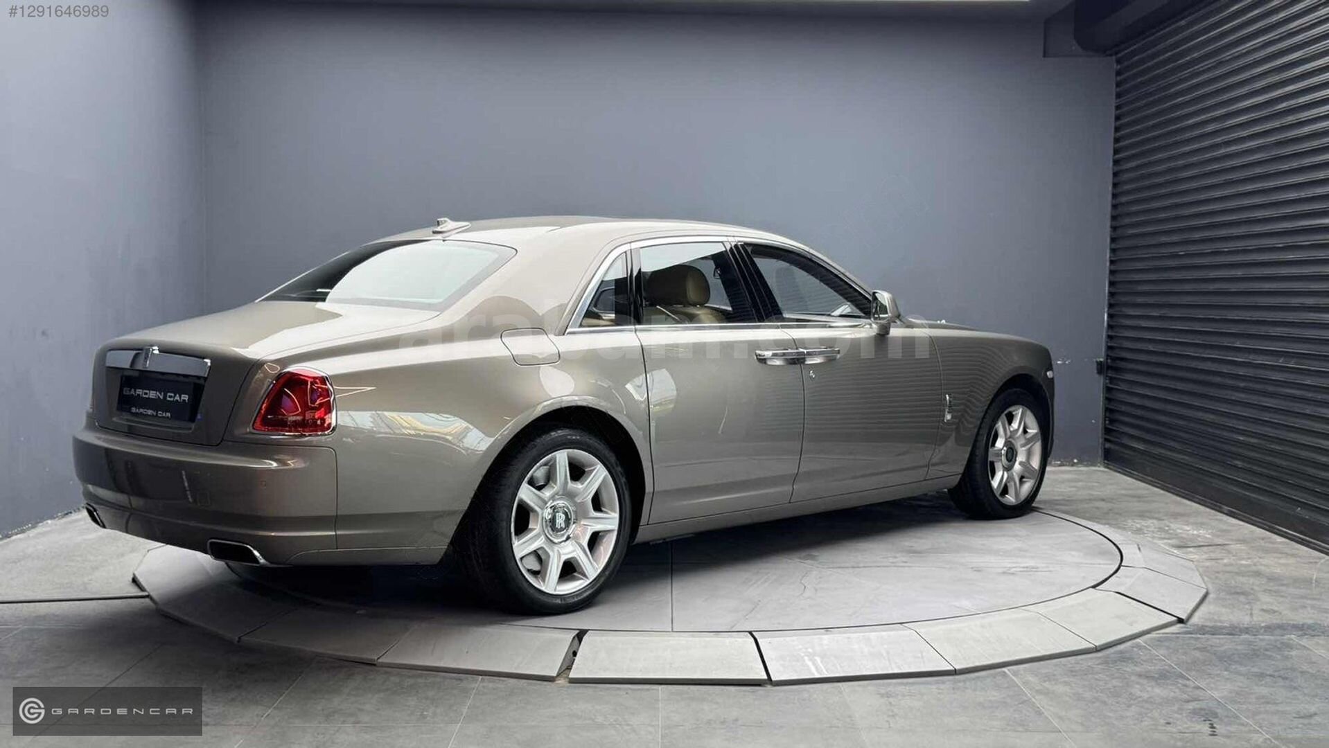 Galeriden Rolls-Royce Ghost 6.6 2014 Model İstanbul 83.000 km Şampanya 3