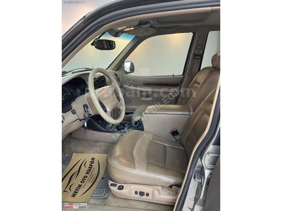 2002 4x4 FORD EXPLORER