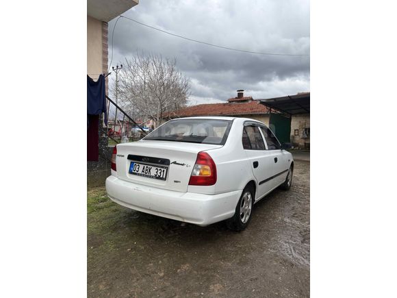 Sahibinden Hyundai Accent 1.3 LX 2001 Model 