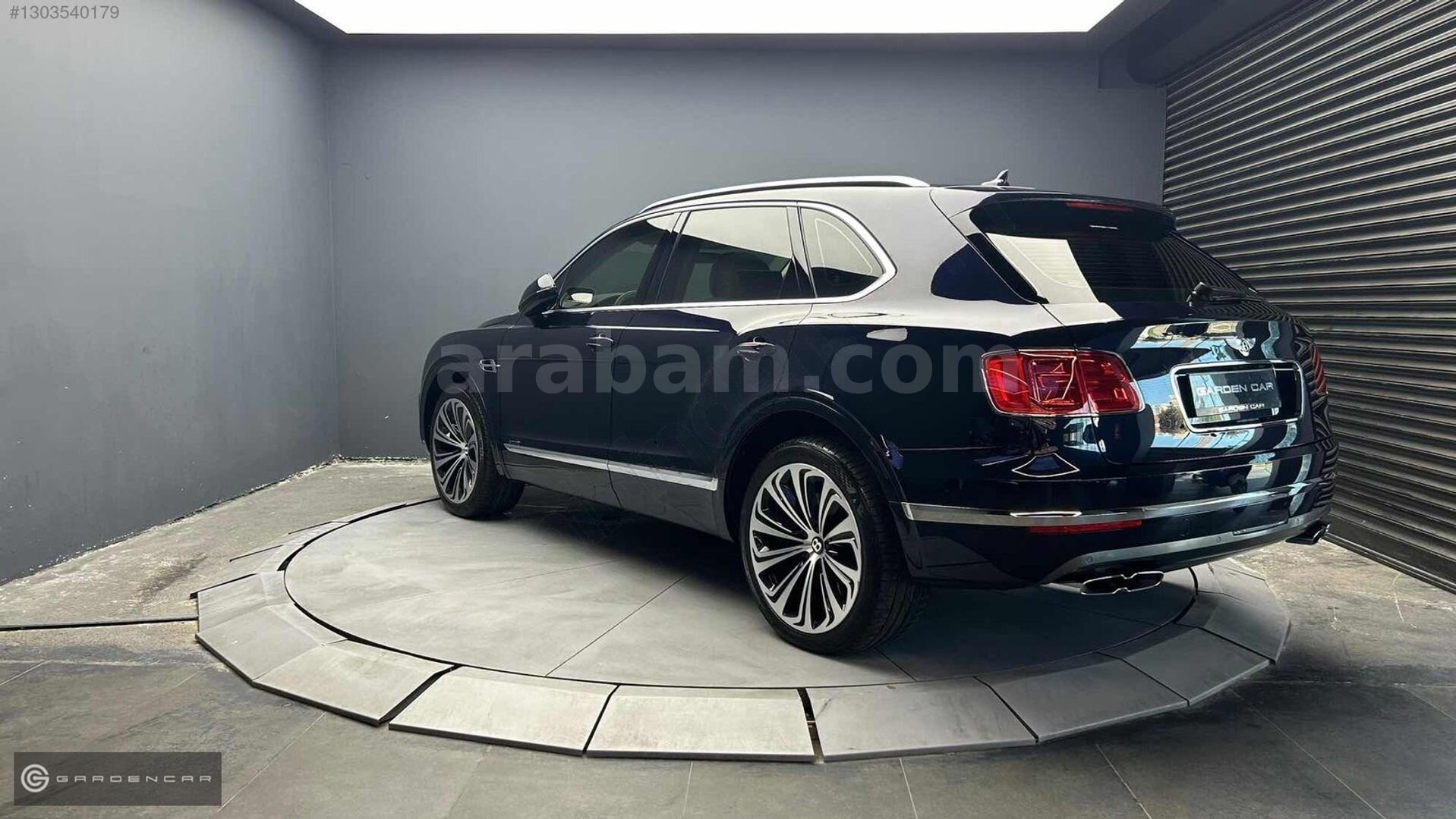 Galeriden Bentley Bentayga 4.0 Diesel 2017 Model İstanbul 78.000 km Lacivert 5