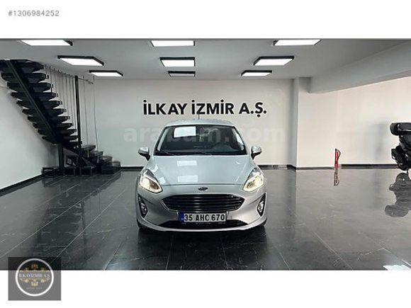 FORD FİESTA 1.0 ECOBOOST TİTANİUM