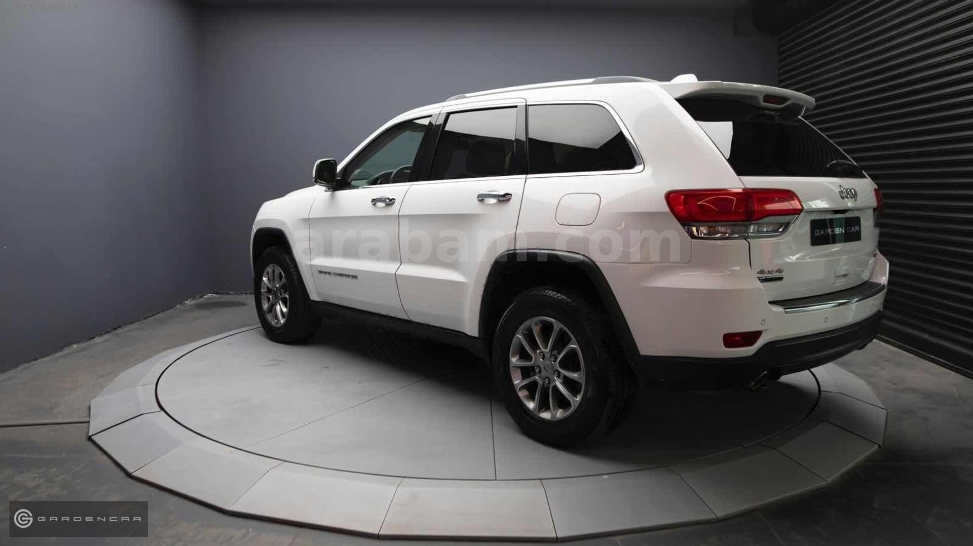 Galeriden Jeep Grand Cherokee 3.0 CRD Limited 2016 Model İstanbul 96.000 km Beyaz 5