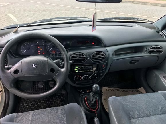 Sahibinden Renault Megane 1.6 RTE 1999 Model
