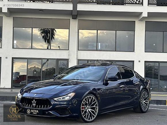 NOYA CARS MASERATI GHİBLİ 3.0 DİZEL ÖZEL RENK KOMBİNASYONU