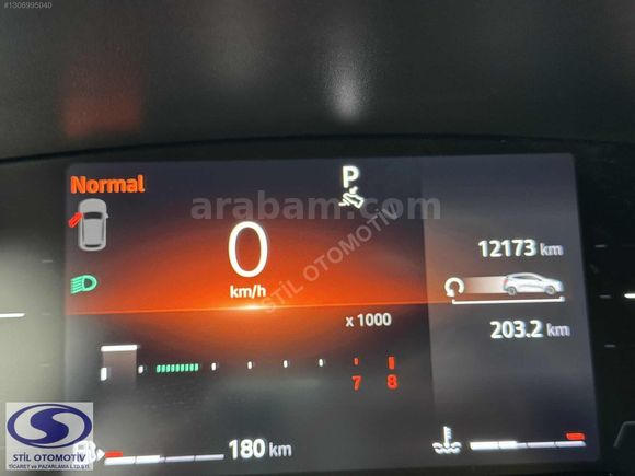 2024 RENAULT CLİO 1.0 TCE EVOLUTİON X-TRONİC 12.000 KM OTOMATİK