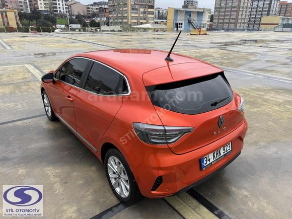 2024 RENAULT CLİO 1.0 TCE EVOLUTİON X-TRONİC 12.000 KM OTOMATİK