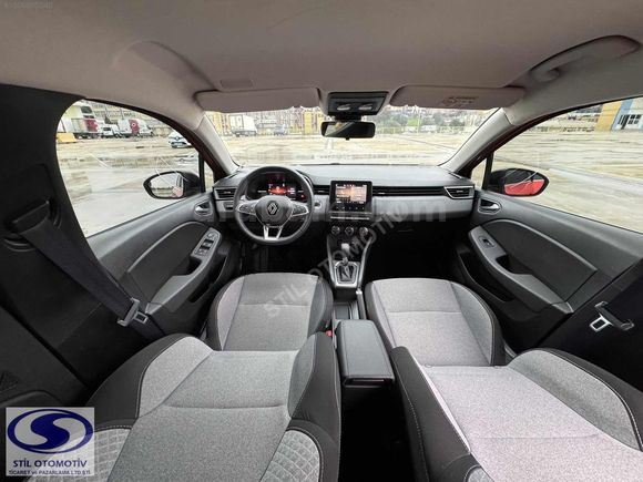 2024 RENAULT CLİO 1.0 TCE EVOLUTİON X-TRONİC 12.000 KM OTOMATİK