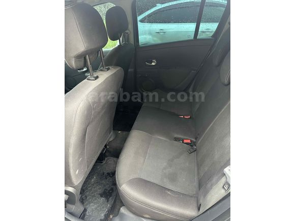 Sahibinden Renault Clio 1.2 Extreme 2011 Model 