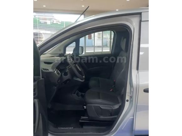 Sahibinden Nissan Townstar(Safir- GRi)1.3 TCe Visia L2 Uzun Şase Otomatik 7tdc 2025 Model