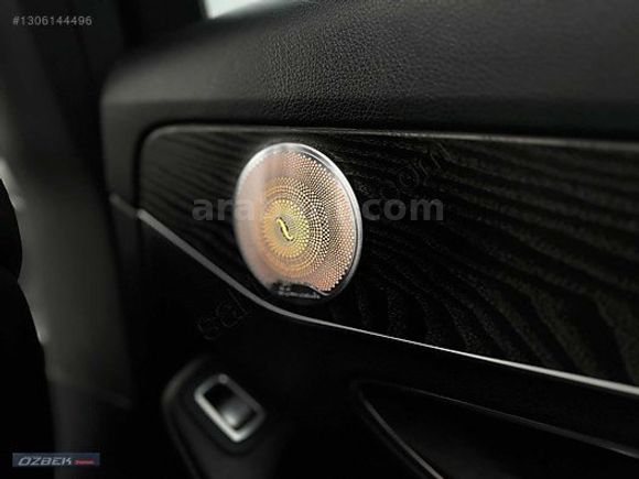 ÖZBEK PREMİUM'DAN C200D AMG CAM TAVAN+TOUCH PAD İMZALI SERİ
