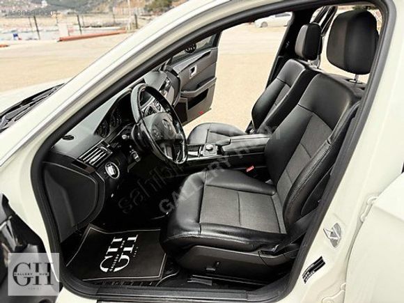 2011 MODEL *244.000KM*KOLDAN VİTES CAM TAVAN E220 CDI AVANGARDE