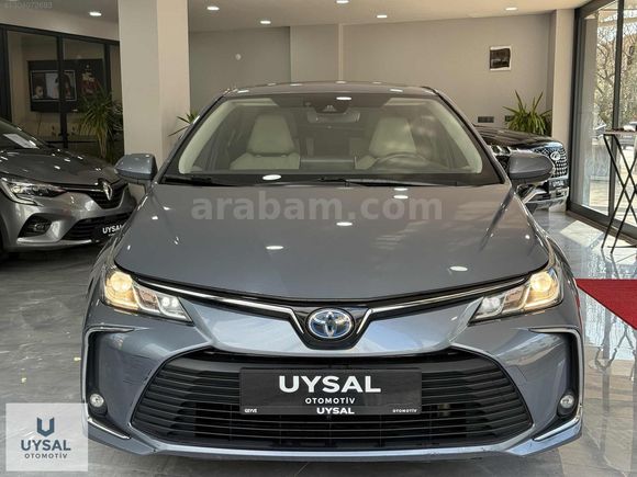 UYSAL OTOMOTİV 2022 TOYOTA COROLLA 1.8 HYBRİD FLAME X PACK