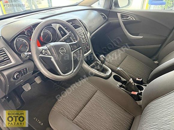 BODRUM OTO PAZARI-2013 OPEL ASTRA
